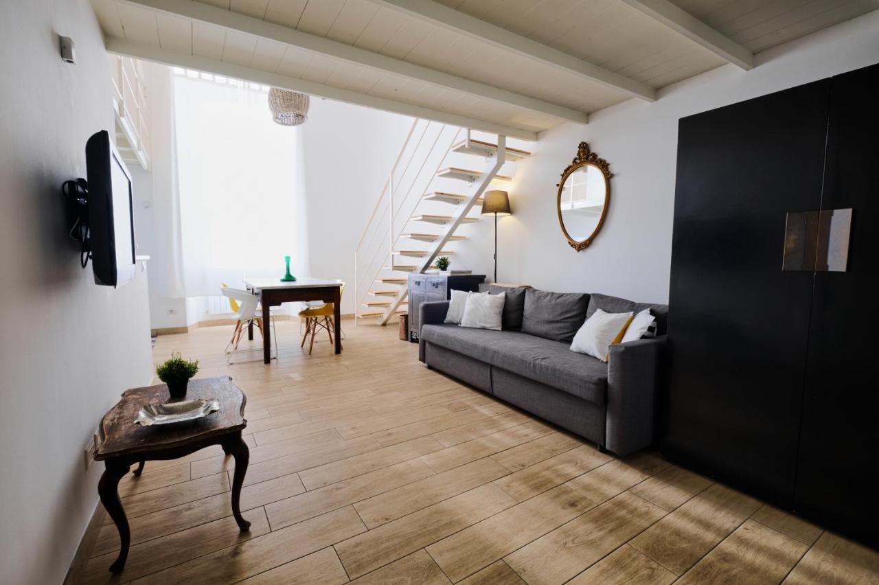 Ferienwohnung Scalo Al Castello Locate di Triulzi Exterior foto