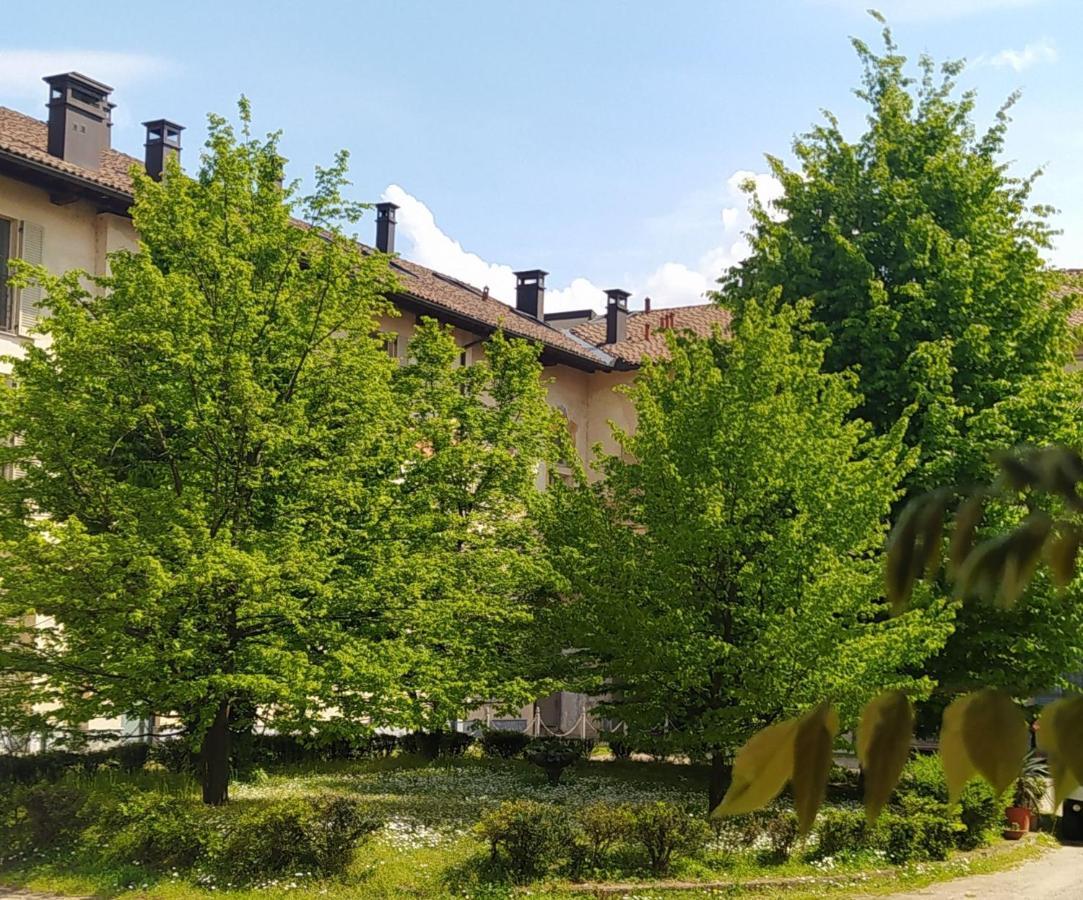 Ferienwohnung Scalo Al Castello Locate di Triulzi Exterior foto